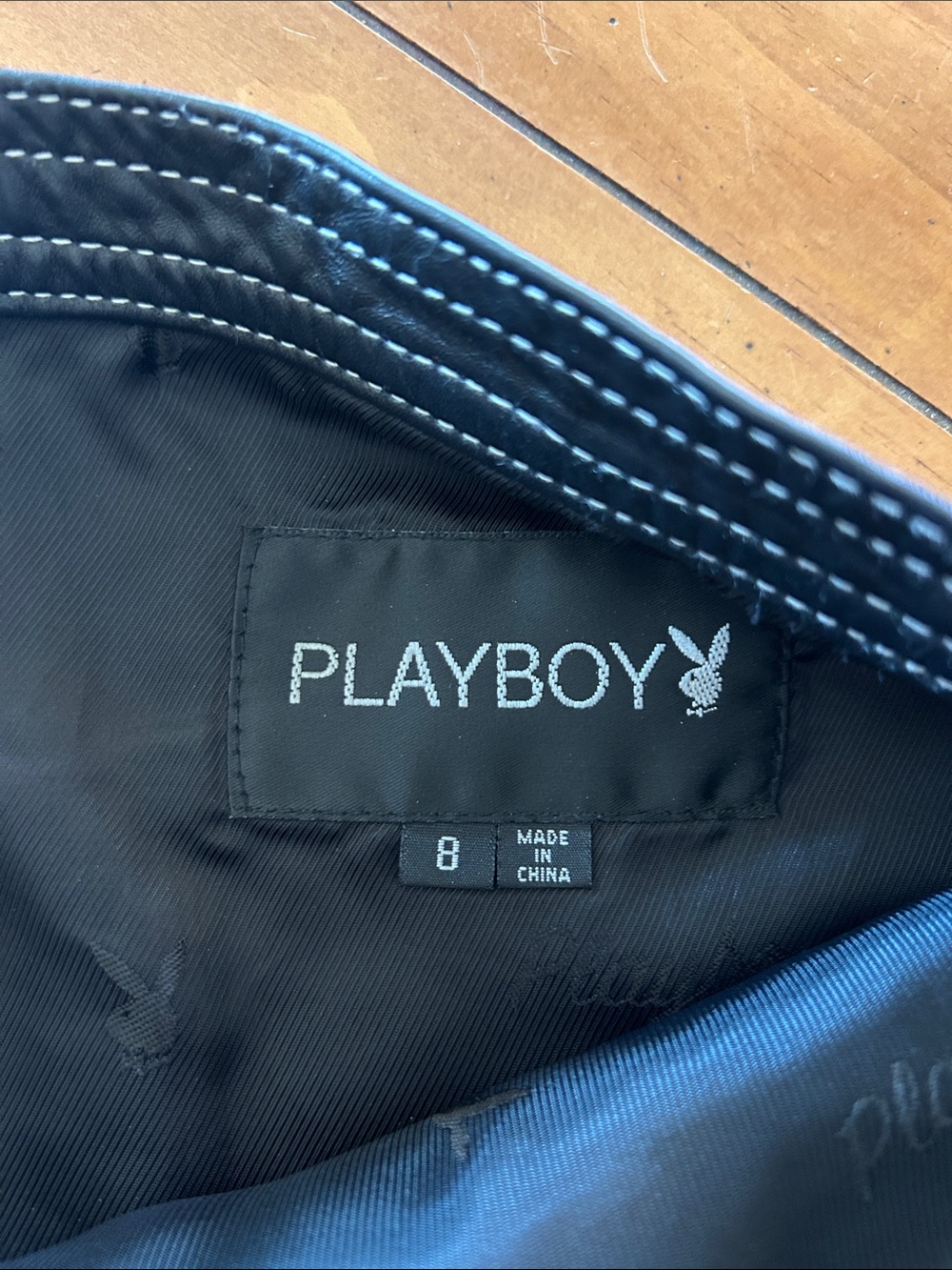 Vintage Playboy Leather & Suede Bunny Logo Mini Skirt – Size 8 - Picture 6 of 6